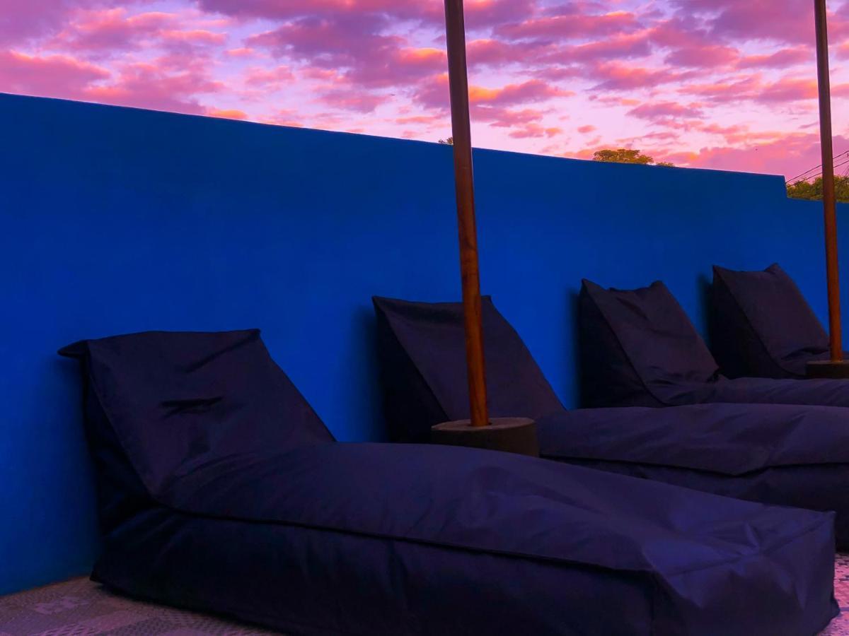 Auora Guest House Нуса-Лембонган Экстерьер фото