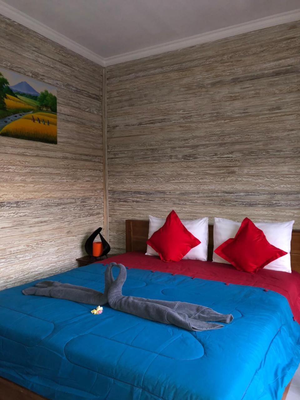 Auora Guest House Нуса-Лембонган Экстерьер фото
